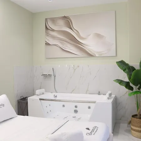 Sss Luxury With Jacuzzi