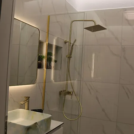 Sss Luxury With Jacuzzi